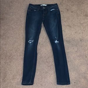 Ripped Levi Skinny Jeans